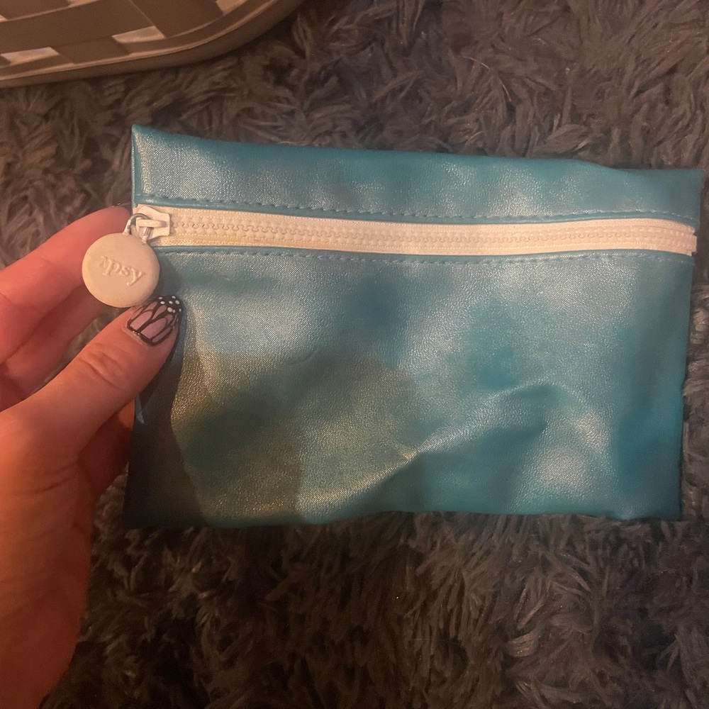Ipsy Blue Cosmetic Pouch with Zippered Closure